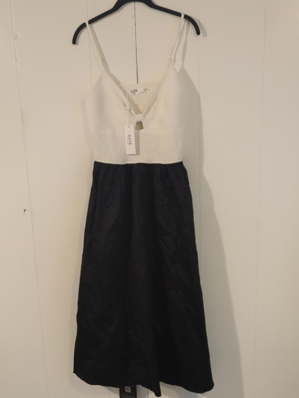 Astr Two-Tone V-Neck Midi Dress in White and Black